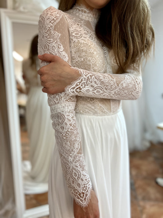 Wedding Dress "S2022"